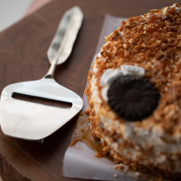 Stainless Steel Cake Server - Image 4