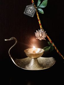 Shreehome Hans Diya