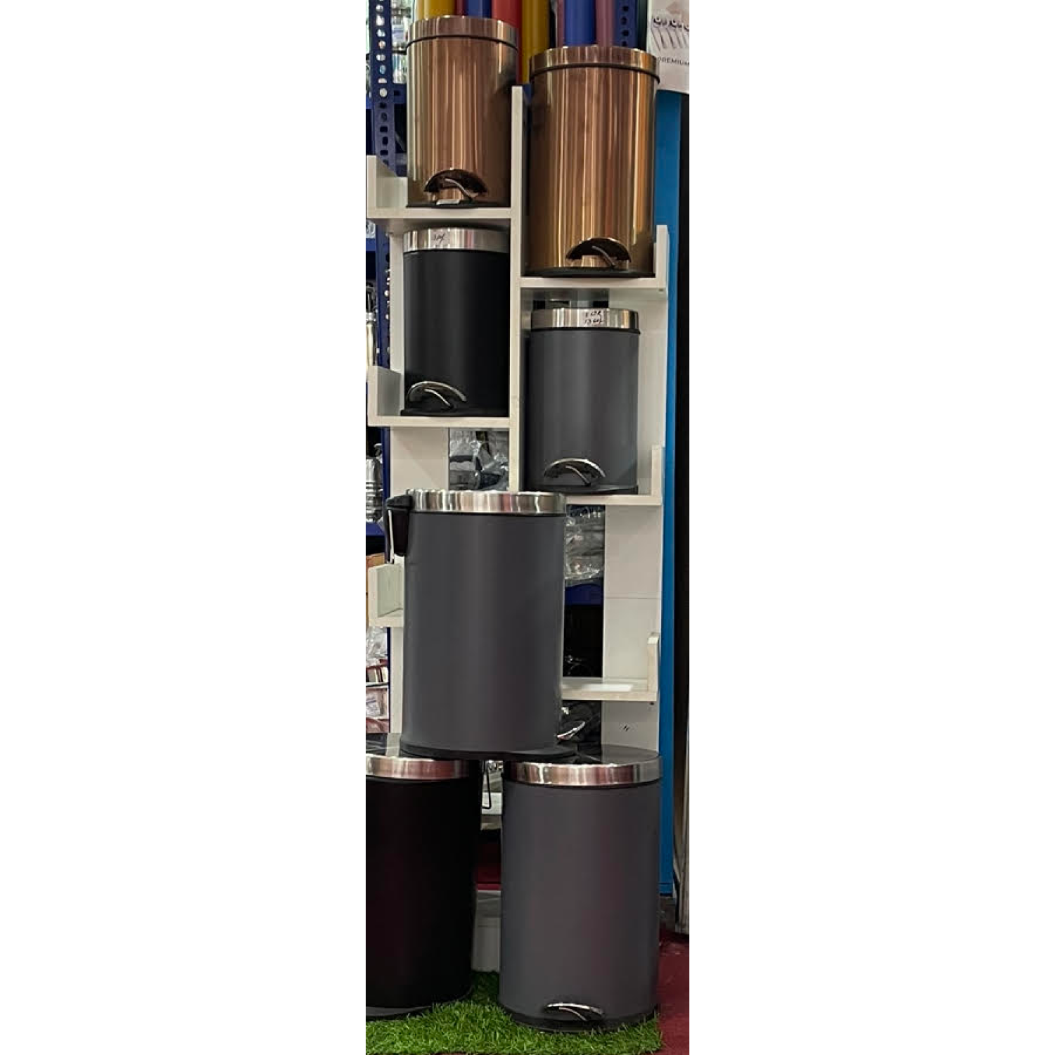 Group 1 SHREEHOME STAINLESS STEEL ROSE GOLD STEP ON BIN 20 LTRS - Image 1