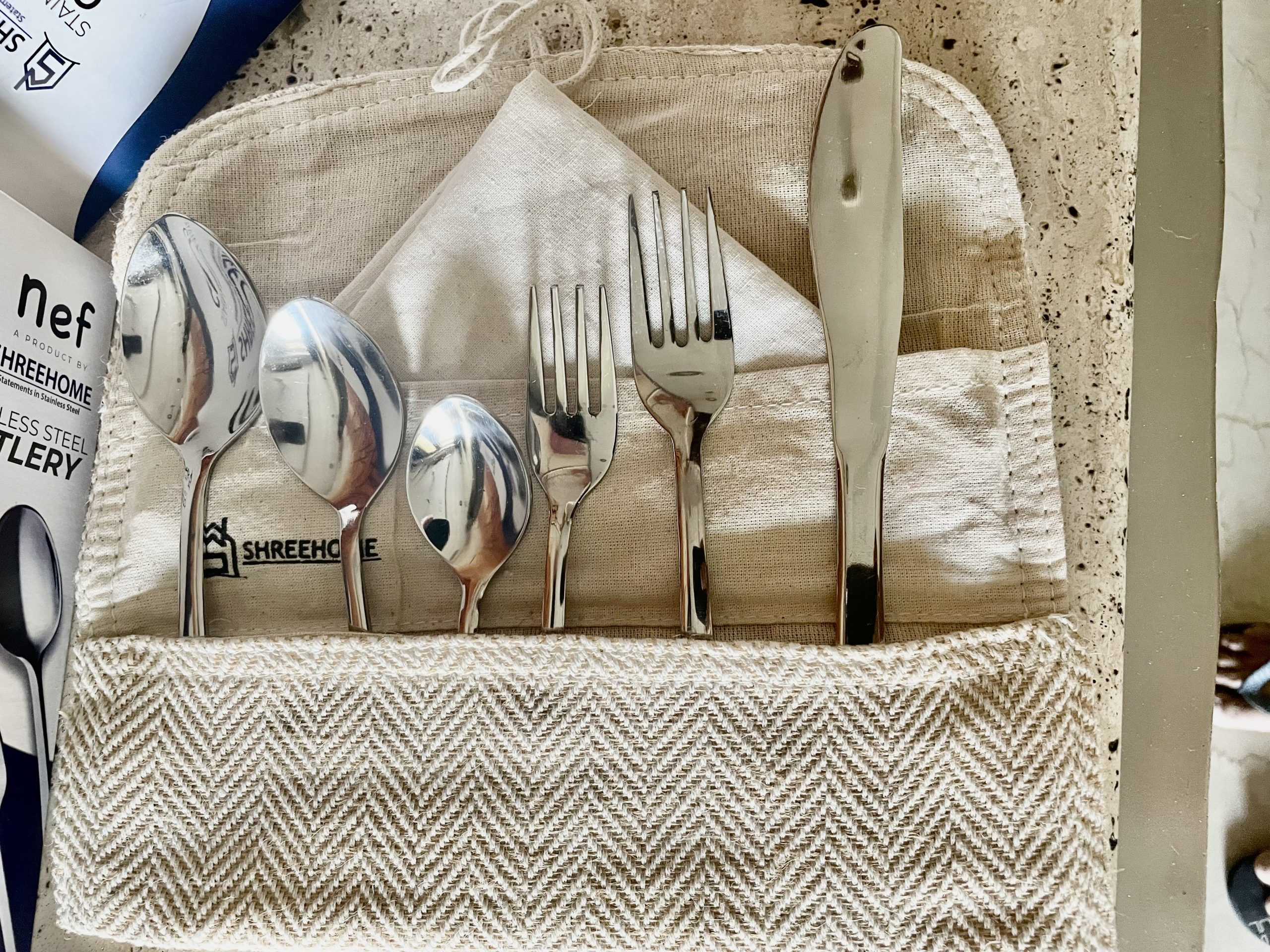 IMG-7505 SHREEHOME TRAVEL KIT SET OF 7 PCS - CUTLERIES OF KINGZ DESIGN FROM NEF - Image 1